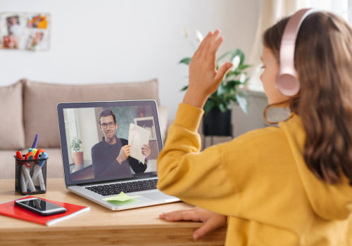Room for Local Data Storage in Learning to Code with Private Tutors